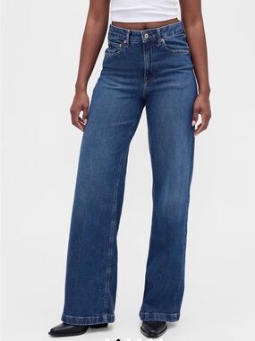 GAP Curvy High Rise Stride Wide-Leg Jeans